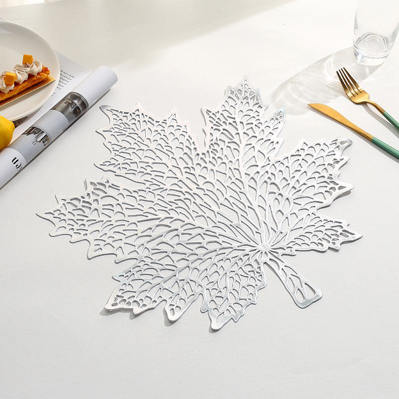 1PCS Maple Leaf Coasters PVC Placemat Waterproof Heat-resistant Dish Mat Pad Skid Insulation Hot Pads Kitchen Items Accessories