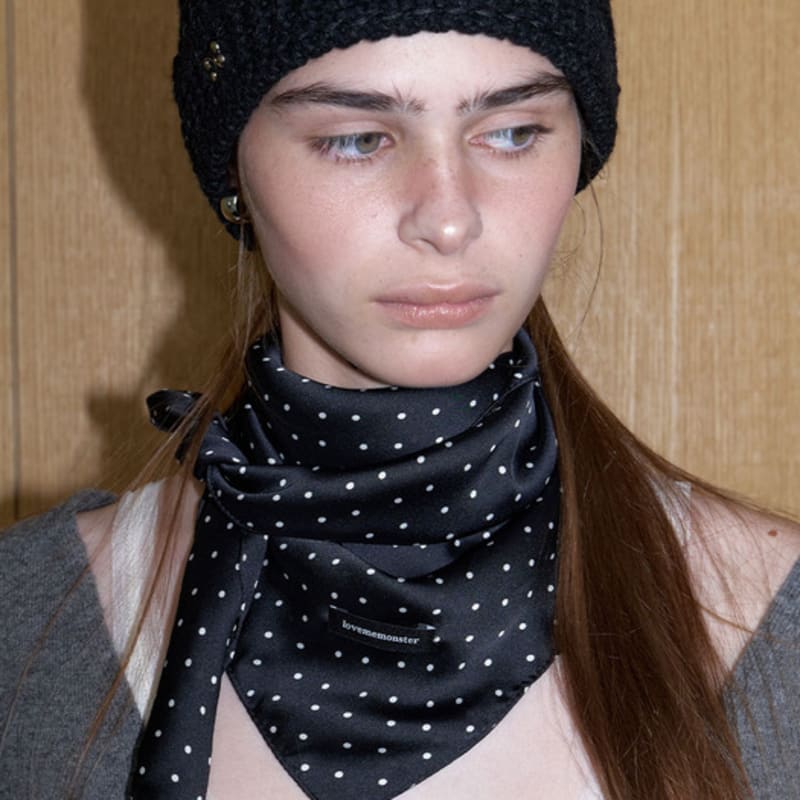 LOVE ME MONSTER Dot Satin Big Scarf_2COL (L253MSF030)