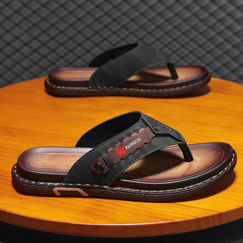 Flip-flops Men's 2025 Summer New Fashion Trend Men's Daily Wear Non-slip Leather Surface Convenient and Comfortable Slippers