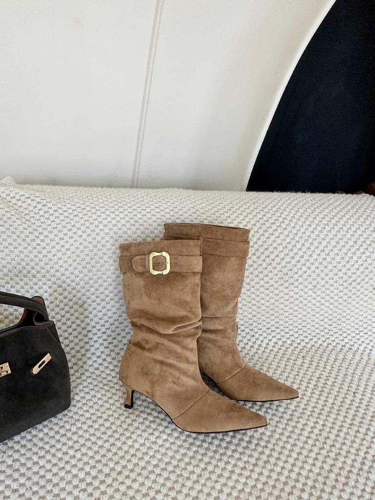 Retro pointed pile boots women's new brown stiletto belt buckle mid boots