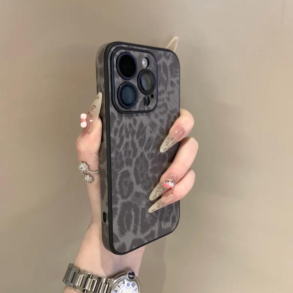 Leopard Print Leather Pattern Mobile Phone Case Suitable for IPhone 16 Protective Case 15promax Apple 15 with Lens Film