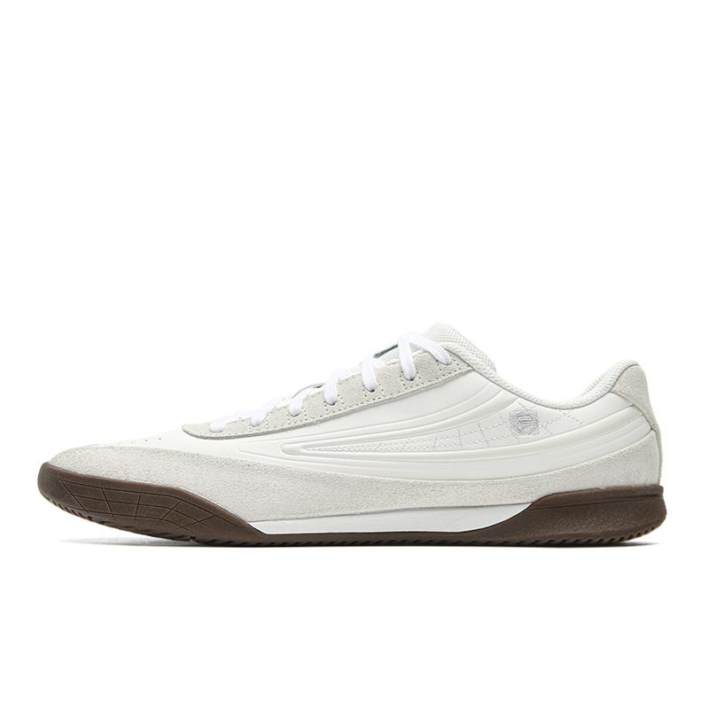 

FILA Low top Tennis Shoes Women s A12W621001F-MM 35.5