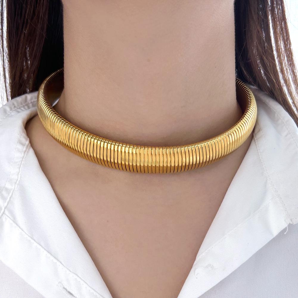 European Punk 18K Gold Titanium Steel Elastic Choker Necklace with Goose Throat Collar