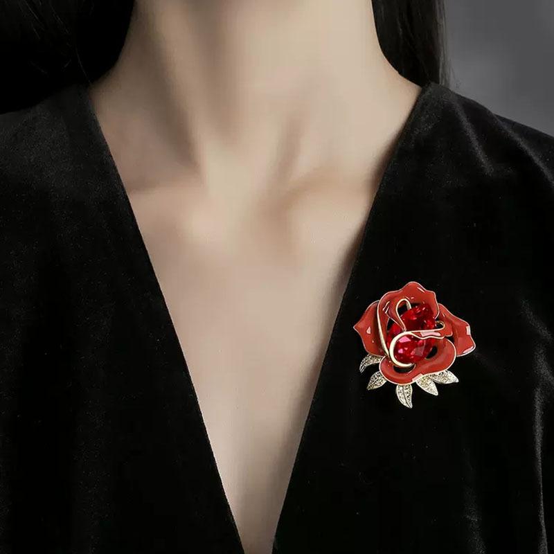 Broșă cu trandafir roșu în stil chinezesc, temperament, broșă pentru femei de ultimă generație, accesorii versatile