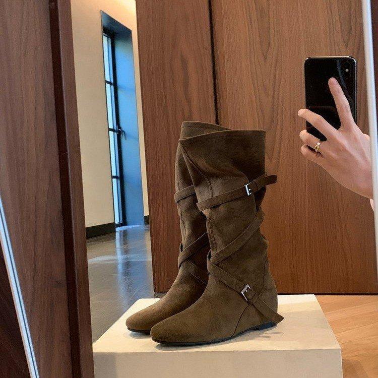 Grape mother studiolee height increased by 6cm~ Korean round head flat bottom suede piled boots medium boots women's autumn and winter