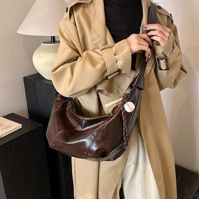 Korean Version of Fashionable Large-capacity Casual Retro Oilskin Dumpling Bag Is Popular This Year, Niche Design Single Shoulder Crossbody