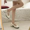 Französische Mary Janes mit dickem Absatz, weiß, Brautjungfer, Braut, leichte Mündung, Einzelne Schuhe, Damen 2025 neu, Herbst und Sommer, High Heels, kleine Lederschuhe