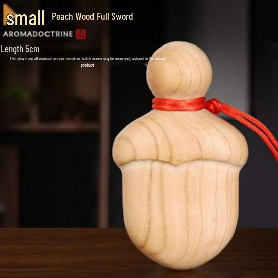 

Большой кулон-меч из резного персикового дерева - Реквизит для подарка на первый день рождения ребенка