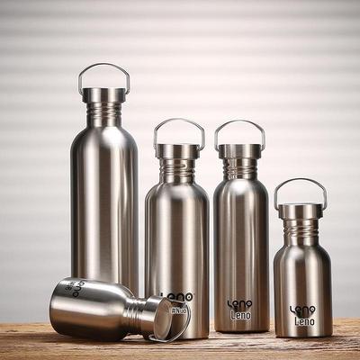 Bouteille d'eau de sport style américain à large ouverture en acier inoxydable 304, grande capacité, portable pour une utilisation en extérieur