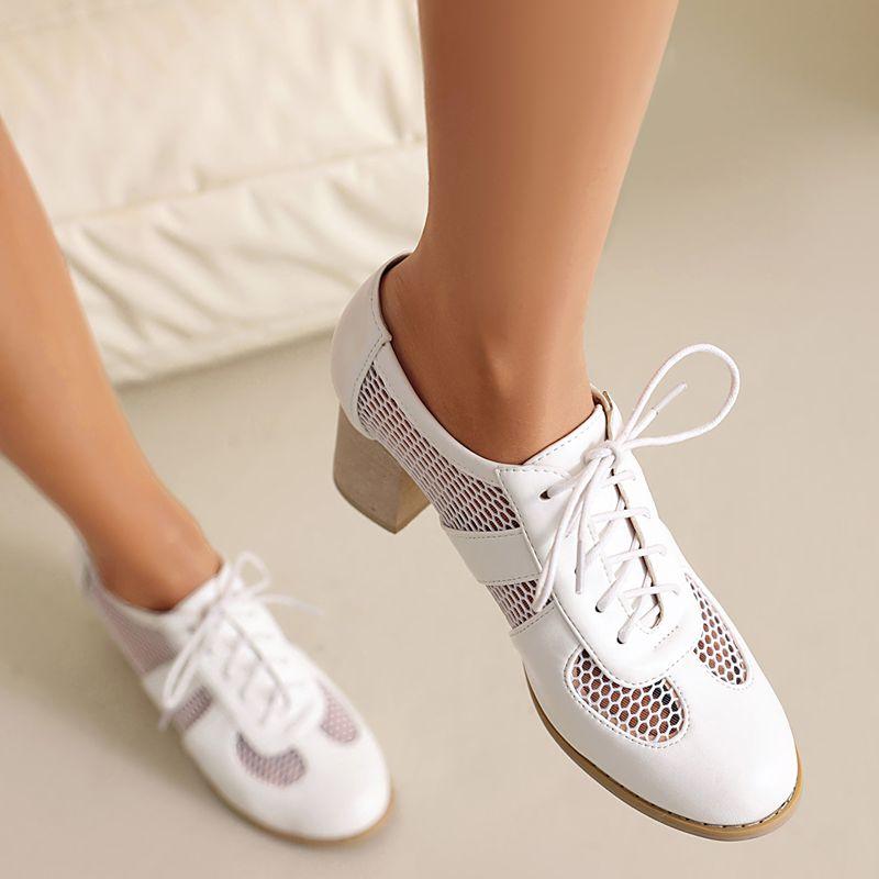 2025 Leisure Women Pumps Round Toe Block Heels 5.5cm Lace Up Breathable Mesh Mixed Big Size 41 42 43 Soft Daily Shoes