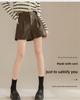 Braune PU-Ledershorts mit hoher Taille in A-Linie für Damen, Herbst/Winter 2025, Slim Fit, lässige Oberbekleidung mit weitem Bein.