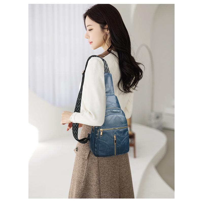 Leisure Large Capacity PU Soft Leather Crossbody Bag
