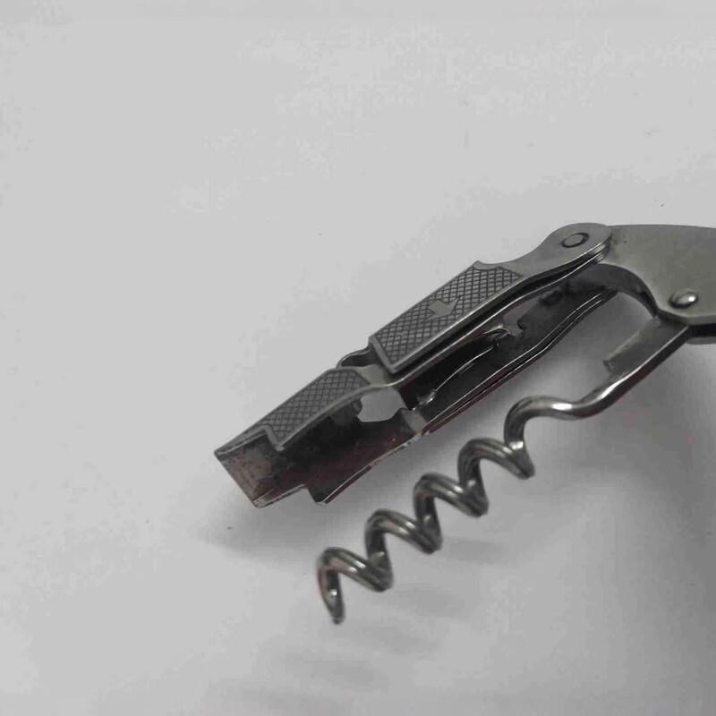 Wutuo Stainless Steel Wine Bottle Opener Set with Leather Cases