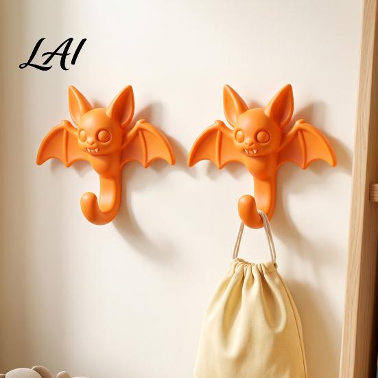 Functional Halloween Party Decor 2Pcs 3D Printed Bat Hanging Hooks Decorative Wall Hangers for Keys Easy Installation Hooks Towels Bags Adhesive