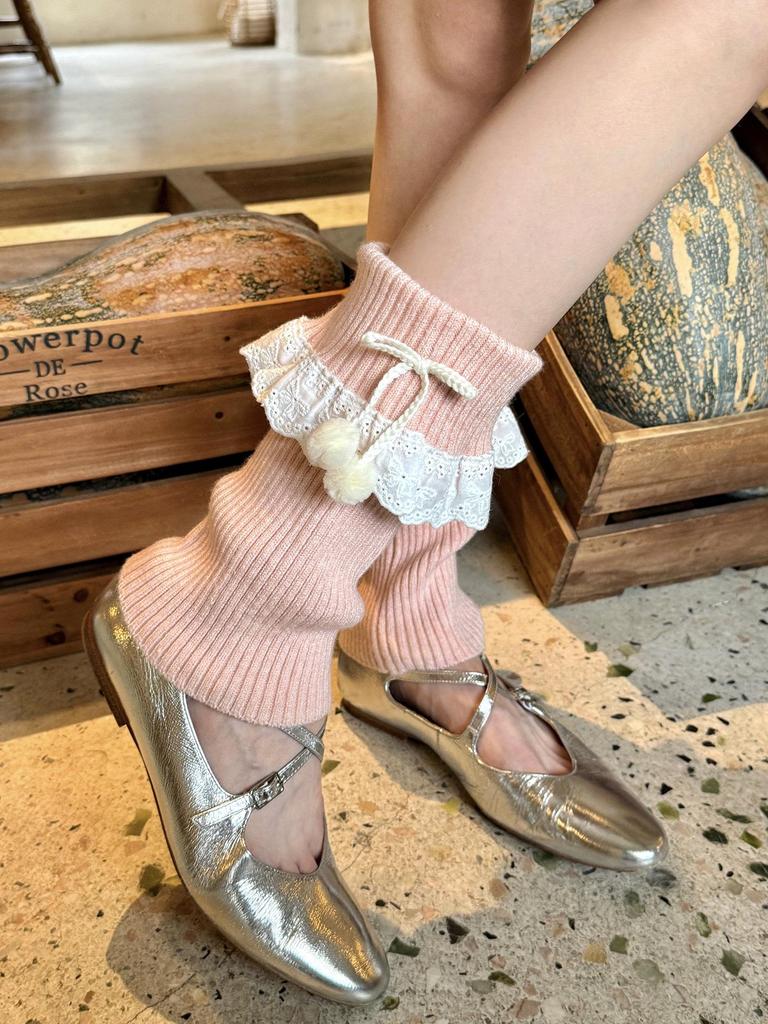 Koronkowe Wykończenie Pomponowe Podwijane Legginsy Damskie w Stylu Baletowym - Japońskie Skarpetki Marszczone na Jesień/Zimę