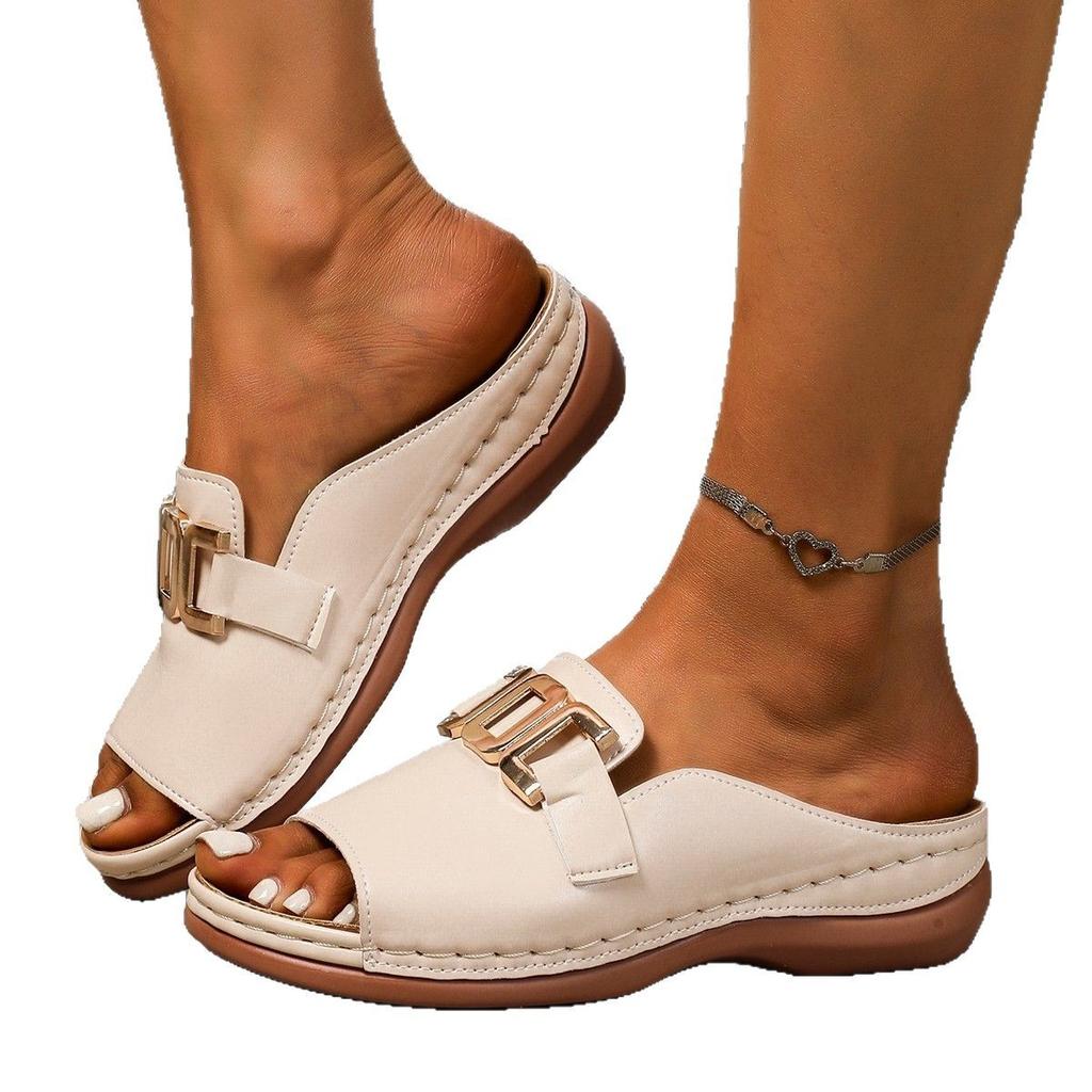 Foreign Trade Slope Heel Platform Slippers Women's 2025 New Large Size Casual Fashion Simple Metal Buckle Fish Mouth Sandals