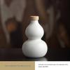 Ancient Style Chinese Ceramic Gourd Wine Bottle with Portable Mesh Bag for Cold Brew