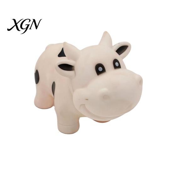 Decompression Toy Squeaky Cow Squeeze with Realistic Sound Soft TPR Fidget for Stress Novelty Scream Relief & Pranks Cute Farm Animal-Shaped