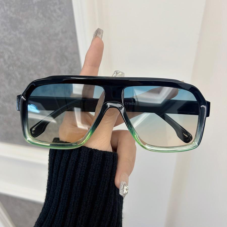 

Классические модные солнцезащитные очки Женские Мужские Other