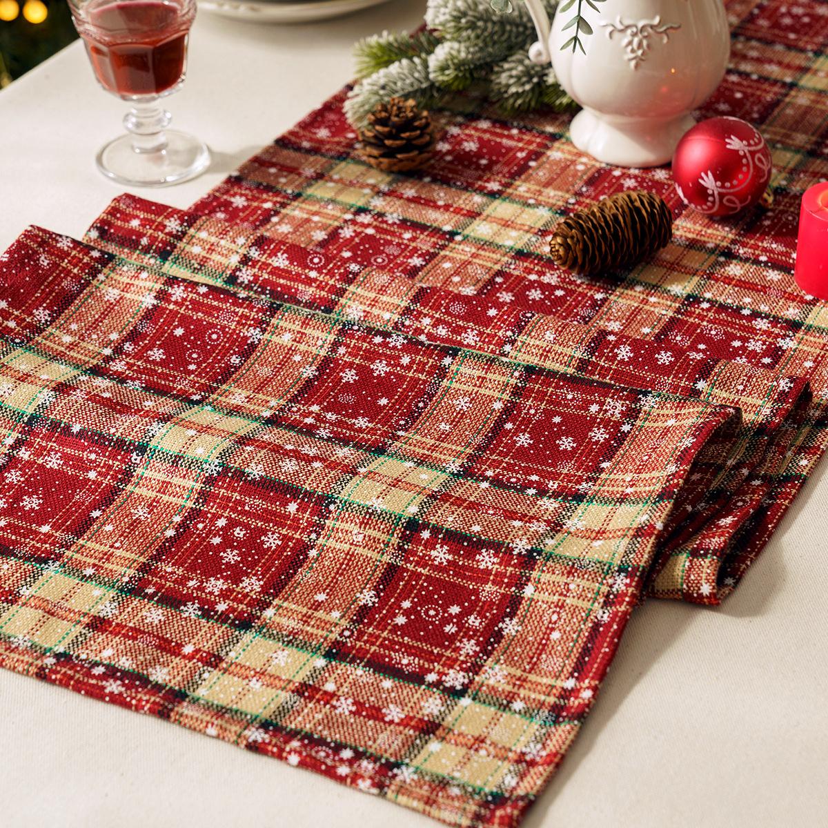 Vintage American Christmas Red Plaid Snowflake Table Runner, INS Style Festive Holiday Decorative Long Tablecloth