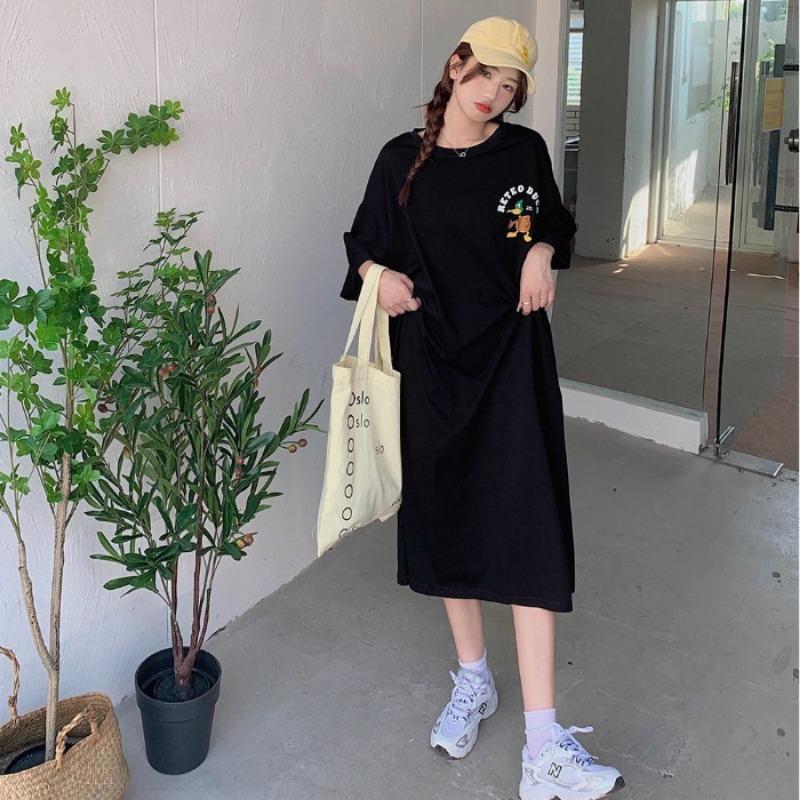 Women's Summer Loose Slit Over The Knee T-shirt Dress Short-sleeved Dress