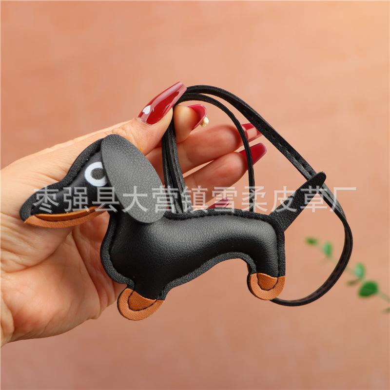 Creative Dachshund Bag Pendant Decorative Leather Pendant Cartoon Leather Rope Puppy Key Accessories Pendant