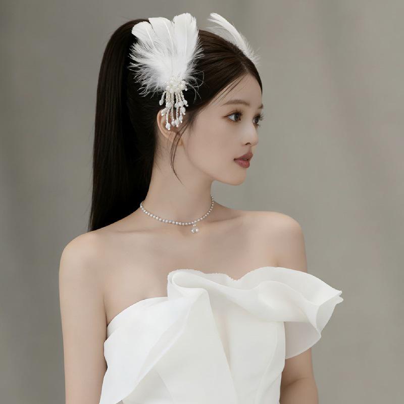 White Feather Tassel Headdress: Bridal Hair Clip for Photography & Travel