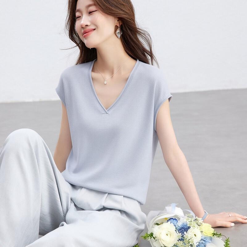 Srcr Women's V-Neck Silk Blend Knit Short Sleeve T-Shirt