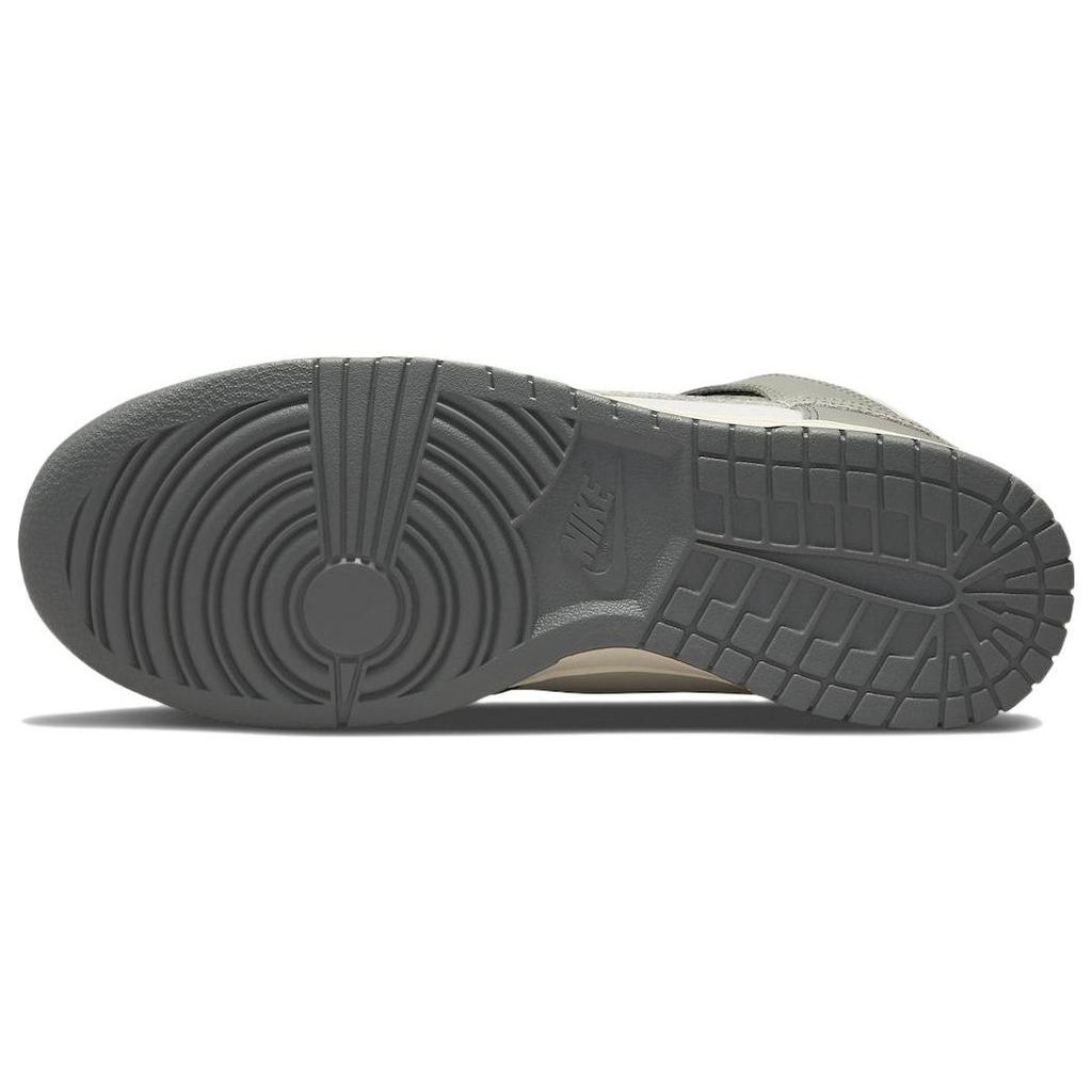 Nike Dunk High SE Light Bone Men Sneakers Grey Tumbled-Grey Coconut-Milk DM0582-001