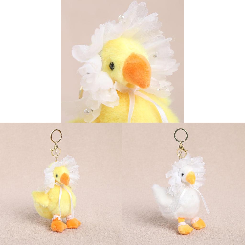 Plush Goose Keychain With Embroidered Details For Girls And Boys