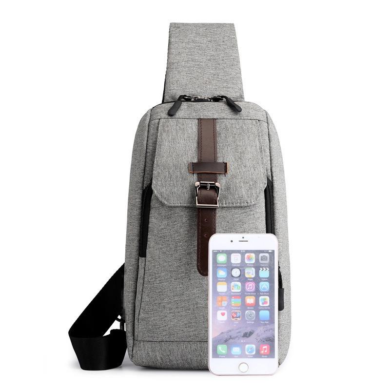 breast bag, men's trendy outdoor rechargeable travel bag, fashionable belt buckle, tear-proof fabric, shoulder messenger bag.