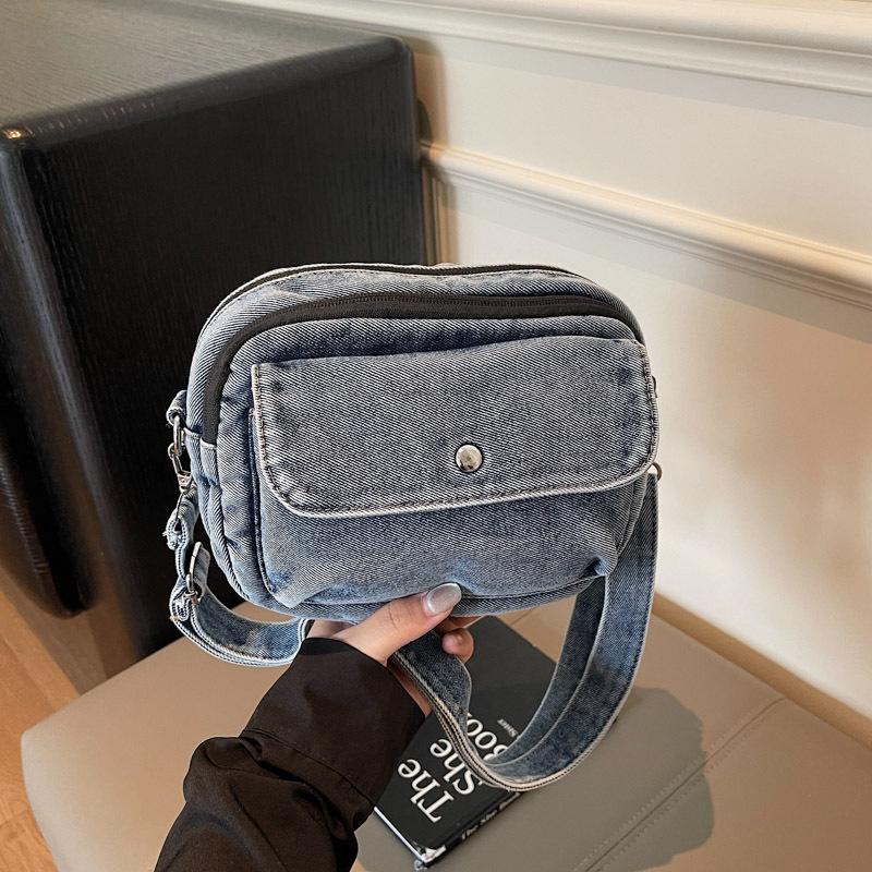 

Denim Small Bag for Women Urban Simple and Casual Single-shoulder Crossbody Bag for Mom синій