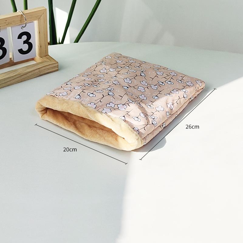 Small Pets Thickened Plush Warm Nest Small Animal Pet Hamster Sugar Glider Winter Comfortable Sleeping Bed Bag Pets Supplies