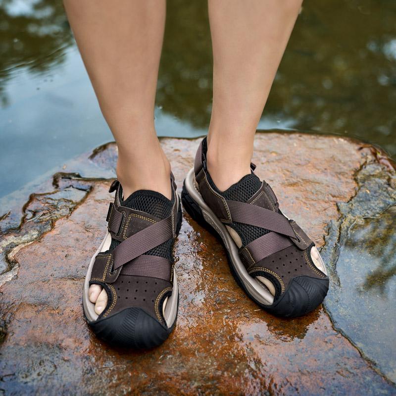 Fashion Outdoor Non-slip Men's Beach Sandals Handmade Flats Hot Sale Summer Men's Sandals Comfortable Men's Shoes Fashion Men Sneakers