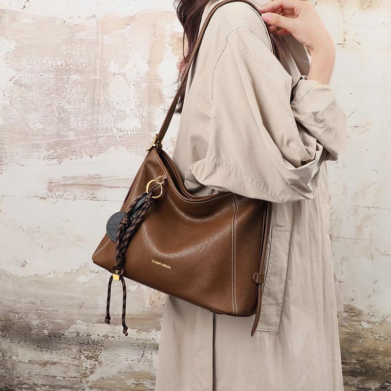 New Retro Lazy Wind Women's Bag, Premium Simple and Versatile Shoulder Messenger Bag, Trendy Commuter, Premium Tote Bag