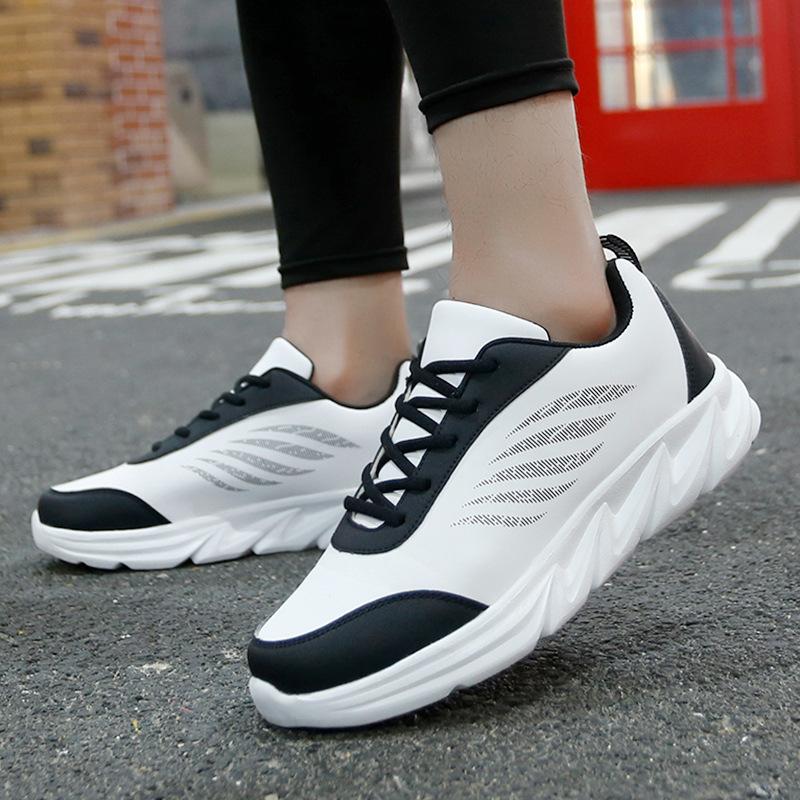 

2025 new sports men s soft-soled lightweight casual shoes, youth autumn and winter couple leather running shoes 39