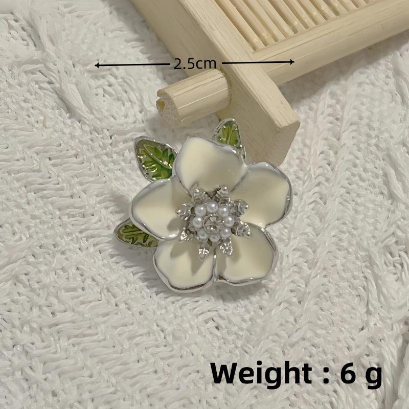 High-End Women's Butterfly Anti-Exposure Fashion Brooch