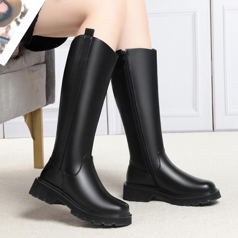 Winter boots women's leather flat-bottomed high boots thickened wool high boots thick-soled large cotton long boots large size women's cotton boots