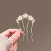 1Pcs Elegant Pearl Flower Hair Combs Pins French Retro Bun Hair Accessories Women Daily U-Shaped Hairpin Female Alloy Hair Clasp