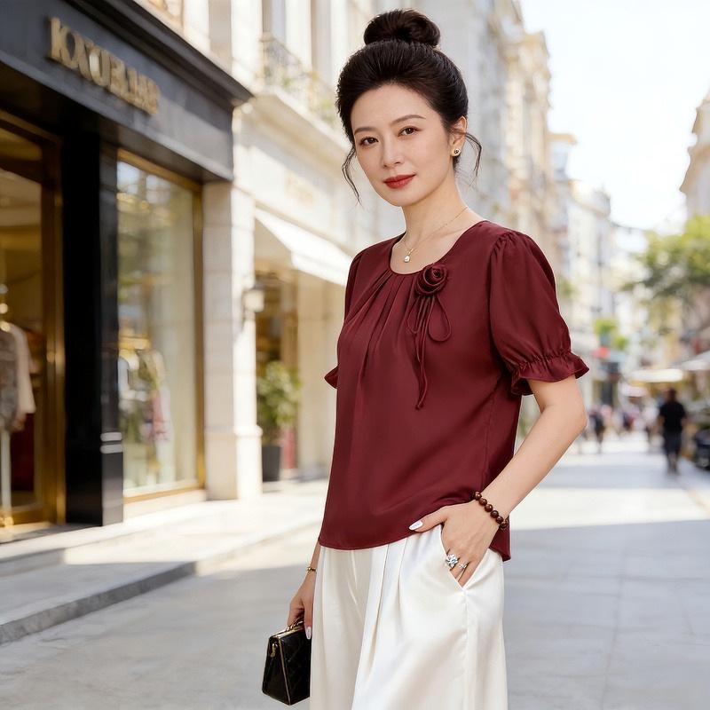 

Elegant Summer Slimming Short-Sleeve Top for Women 4XL (approx. 130-145 lbs)