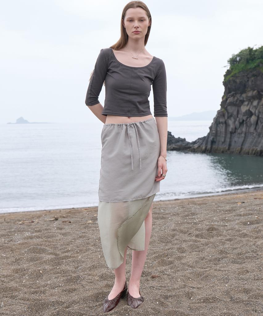 Noir For Woman Reversible Layered Skirt (Ash Khaki)