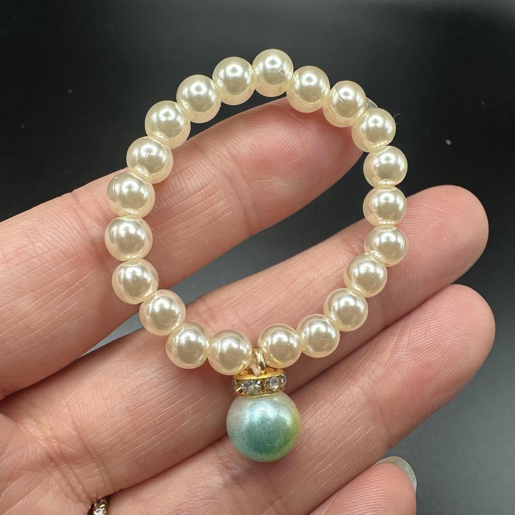 Doll Accessories: Pearl Necklace & Colorful Pendant for Cats and Small Dogs