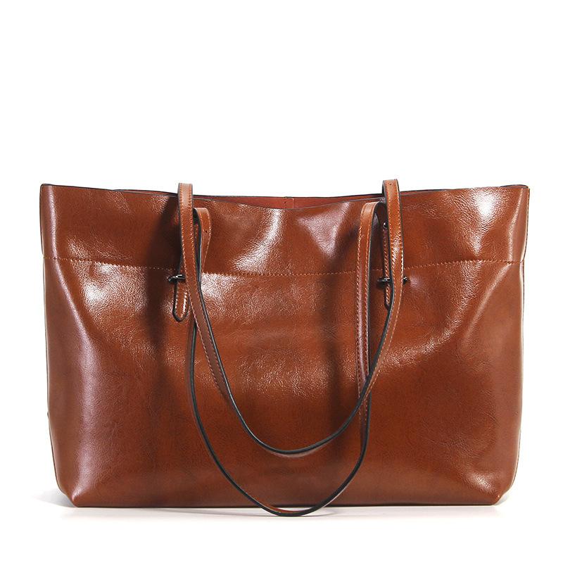 Large capacity tote bag women's genuine leather women's bag fashion oil wax cowhide large bag portable shoulder bag