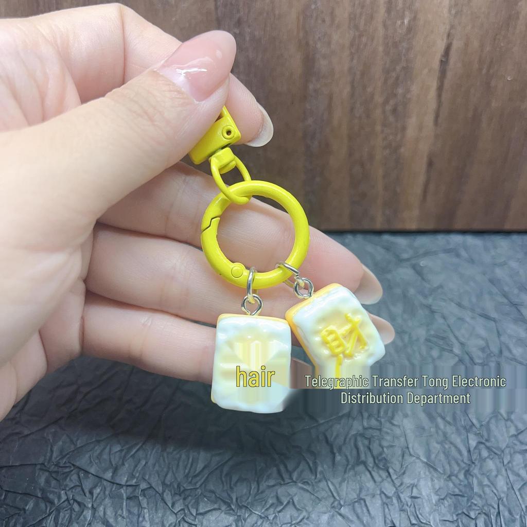Creative Cartoon Mahjong Keychain: Fun Student Bag Pendant & Gift for Friends