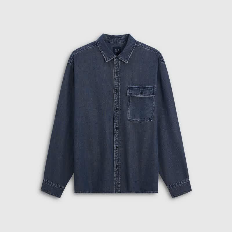 Gap Men's Loose Fit Patch Pocket Denim Shirt