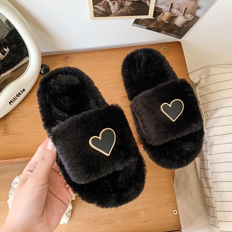 New Love Heart Spring Autumn Children's Furry Slippers Cute Comfortable Flat Bottom Home and Outdoor Wearable Slippers
