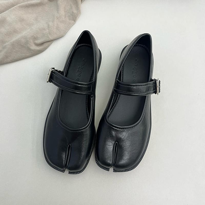 

IPPEUM Tabis Mary Janes Shoes Black Pu Leather Size 41 Split Toe Flats Low Heel Shoe 255 чорний