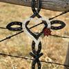 Metal Material Metal Wall Art Cross Design Natural Finish Horseshoe Decor Hanging Pendants Heart Shape Home Wall Hanging
