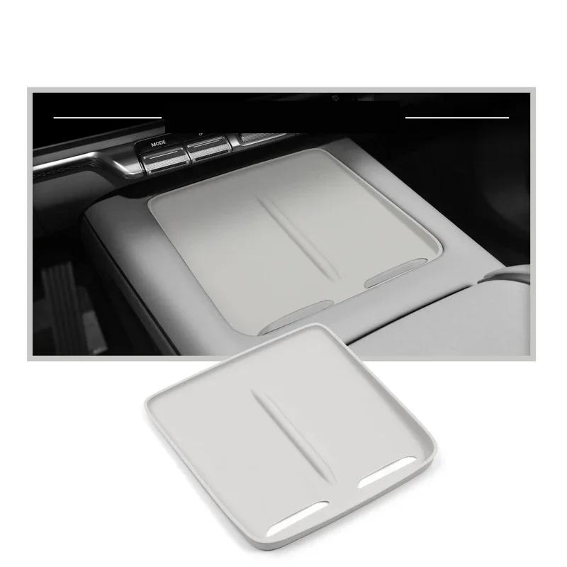 Central Storage Dust-proof Mat Car Styling Central Control Wireless Charging Pad for Zeekr 7X 2025 2025 Silicone Accessories