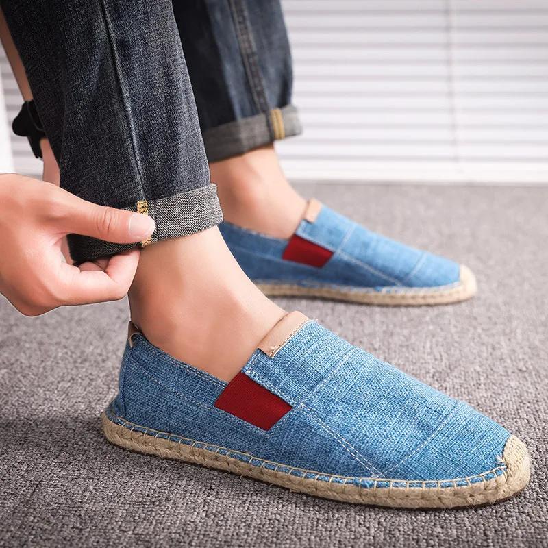 High Quality Breathable Canvas Casual Shoes for Men Chinese Fashion Mens Shoes Soft Slip On Espadrilles Comfortable Men Loafers